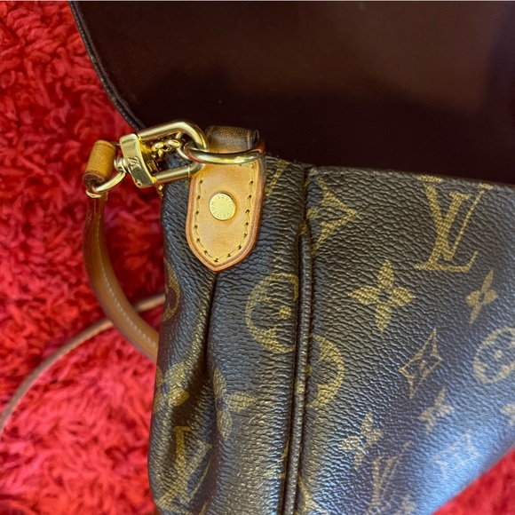 Louis Vuitton favorite MM - Picture 5 of 10